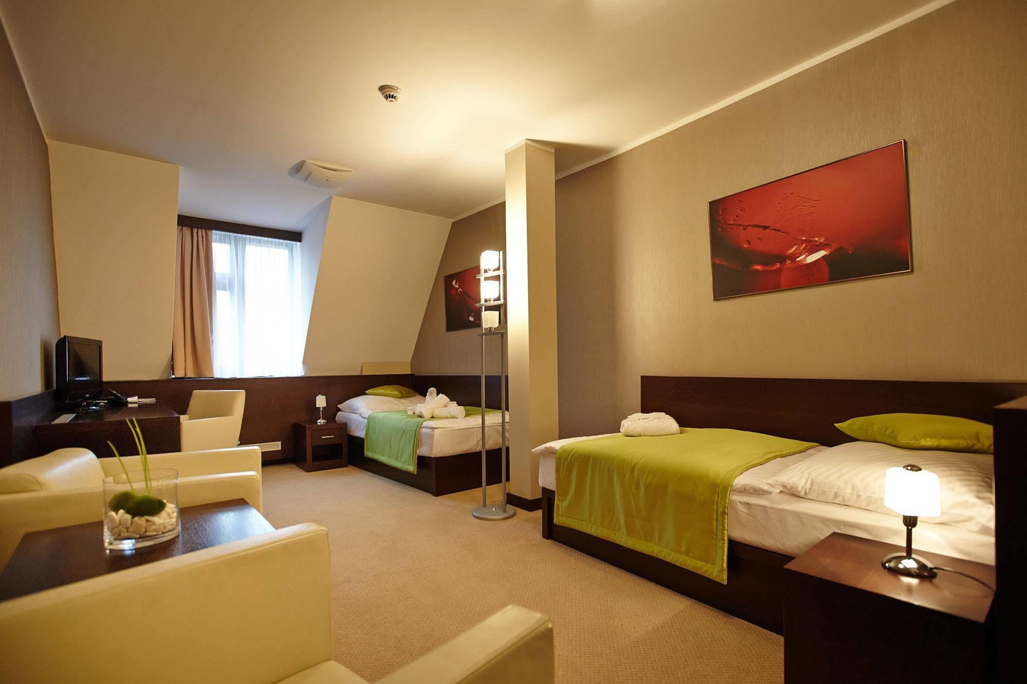 Boutique Hotel Chrysso Košice Exteriör bild