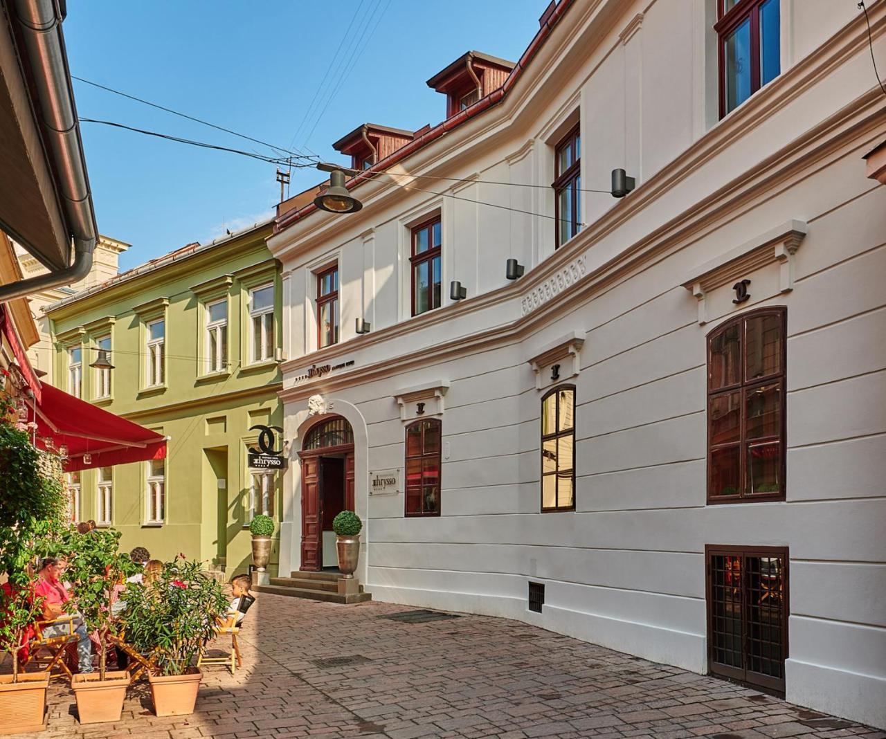 Boutique Hotel Chrysso Košice Exteriör bild