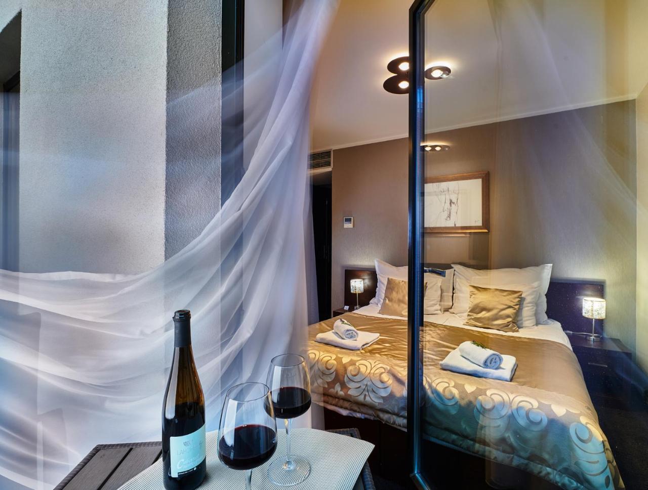 Boutique Hotel Chrysso Košice Exteriör bild